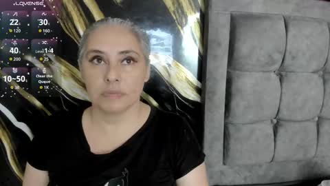 mature_gold online show from November 11, 2025, 12:27 pm