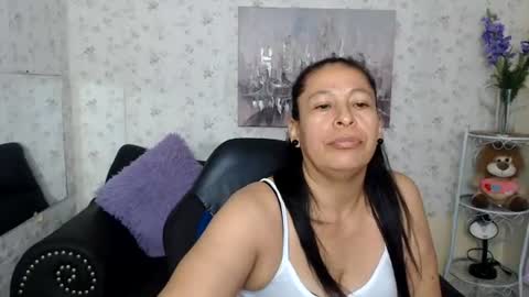 Snapshot of mature_martina_ chatting on June 26, 2026, 12:15 am Martina online show from June 26, 2026, 12:15 am