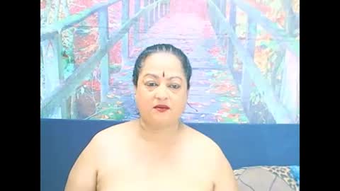 Snapshot of matureindian654u chatting on February 19, 2026, 9:05 am matureindian654u online show from February 19, 2026, 9:05 am