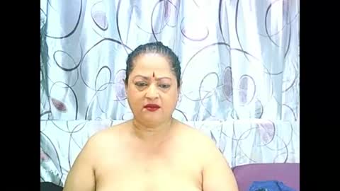 matureindian654u online show from May 4, 2026, 8:54 am