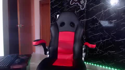 Matias online show from January 17, 2025, 3:32 pm