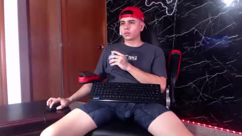 Matias online show from January 27, 2025, 4:43 pm