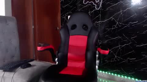 Matias online show from March 6, 2025, 3:13 pm