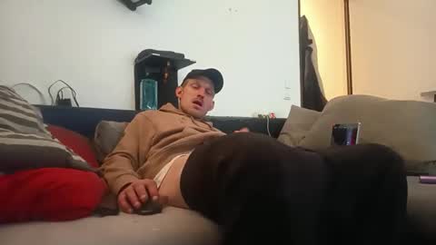 Snapshot of matzestr95 chatting on June 9, 2026, 5:30 am matzestr95 online show from June 9, 2026, 5:30 am