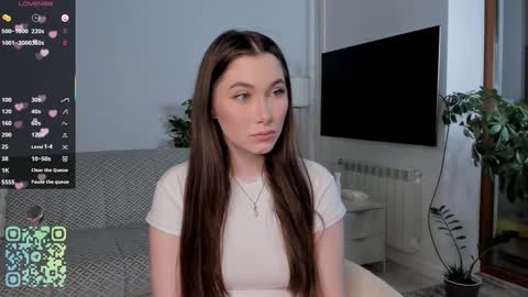 Lucy online show from September 26, 2025, 3:05 pm