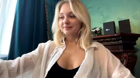 Snapshot of mauriceproenza chatting on July 7, 2026, 7:23 am Eva 1st day online show from July 7, 2026, 7:23 am