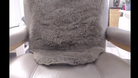 mav1962 online show from October 6, 2025, 5:27 am