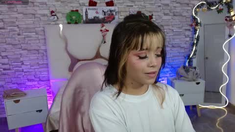 Mavis  online show from January 15, 2026, 11:37 am