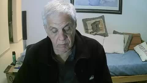 max_2017 online show from September 21, 2025, 2:24 am