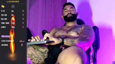 max__prada online show from September 18, 2025, 2:35 am