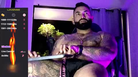 max__prada online show from February 1, 2026, 2:10 am