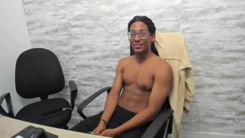 max_cumpower72 online show from September 28, 2025, 1:00 am