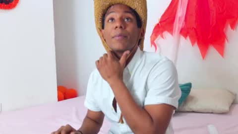 max_cumpower72 online show from October 19, 2025, 10:54 pm