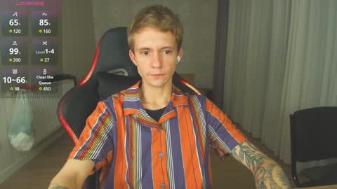 Max Gen with tats 24years  And Ethan without tats 20 years online show from December 17, 2024, 7:59 pm