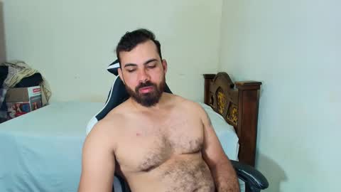 max_love25 online show from October 20, 2025, 9:37 pm