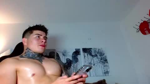 Maximo Mayer online show from January 1, 2025, 12:00 am