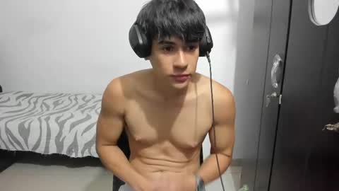 Max online show from September 16, 2025, 1:39 am