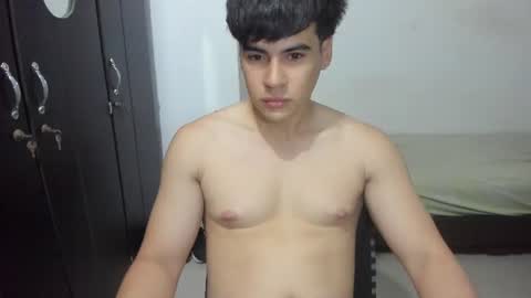 Snapshot of max_miller66 chatting on July 5, 2026, 4:19 am Max online show from July 5, 2026, 4:19 am