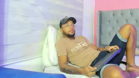 max_sexyhot26 online show from January 30, 2025, 2:38 am