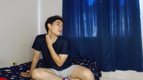 max_snow1616 online show from October 26, 2025, 6:14 pm