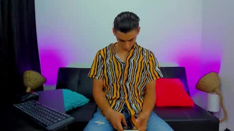 MAX     online show from September 25, 2025, 6:11 pm