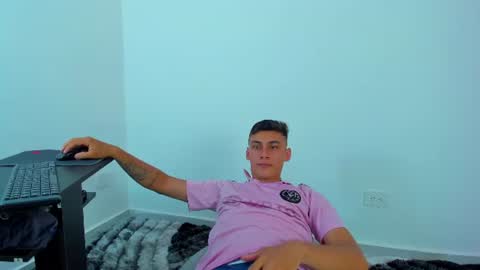 Snapshot of max_wild01 chatting on July 16, 2026, 5:30 pm MAX online show from July 16, 2026, 5:30 pm