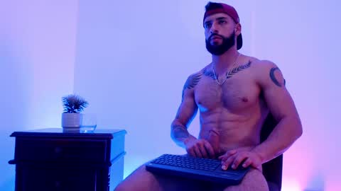 Snapshot of max_xl_ chatting on February 20, 2025, 1:25 am max_xl_ online show from February 20, 2025, 1:25 am