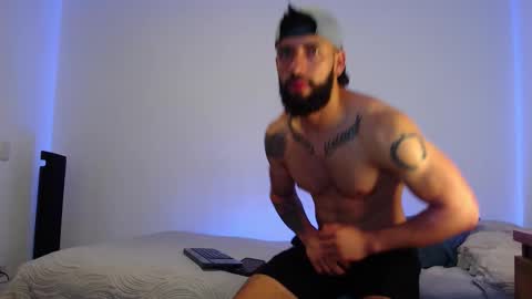 Snapshot of max_xl_ chatting on October 2, 2025, 3:08 pm max_xl_ online show from October 2, 2025, 3:08 pm