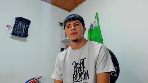 Snapshot of maxbigcock2025 chatting on December 20, 2024, 9:00 am Max online show from December 20, 2024, 9:00 am