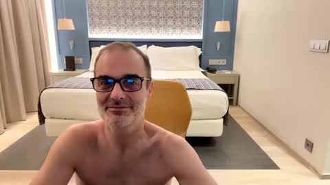 Max Mikado online show from March 6, 2025, 12:10 am