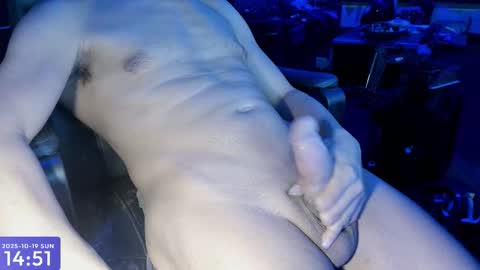 Maxel F online show from October 19, 2025, 12:50 pm