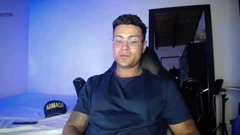 MAXI      online show from February 7, 2025, 11:45 pm