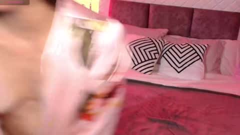 Snapshot of maxianomal chatting on March 16, 2026, 5:02 am Max online show from March 16, 2026, 5:02 am