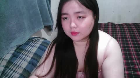 Maxie online show from September 23, 2025, 2:31 pm