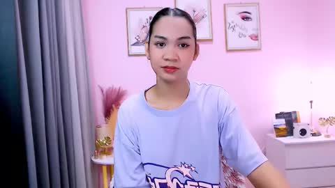 Snapshot of maxie_greyson chatting on February 17, 2025, 6:42 am maxie greyson online show from February 17, 2025, 6:42 am