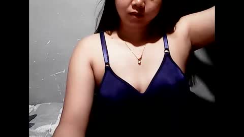 Snapshot of maxiesweet chatting on May 4, 2026, 5:42 pm maxiesweet online show from May 4, 2026, 5:42 pm
