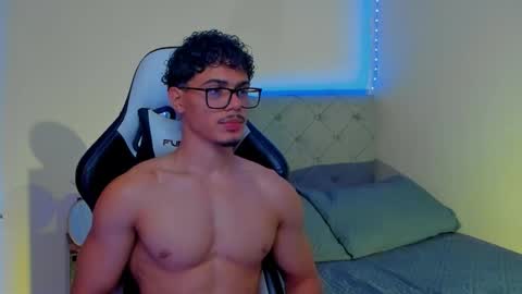 Maximus online show from September 24, 2025, 1:31 am