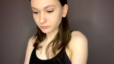 Snapshot of maximaboamah chatting on May 21, 2026, 2:07 am July online show from May 21, 2026, 2:07 am