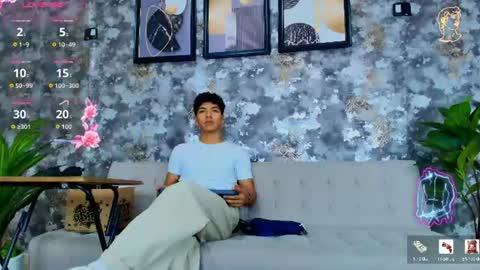 Snapshot of maximiliano_kh4lil chatting on June 15, 2026, 1:24 pm Maximiliano online show from June 15, 2026, 1:24 pm