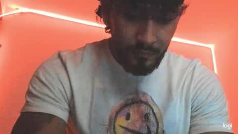 Maximo online show from December 18, 2025, 2:39 am