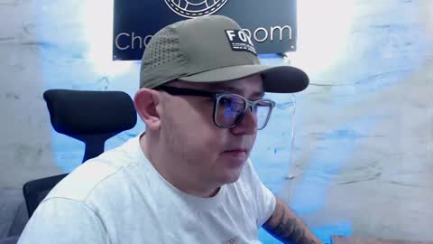  Maximo  online show from April 19, 2026, 12:48 pm