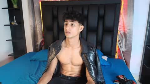 Maximo online show from June 19, 2026, 6:56 pm