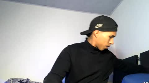 Maximo Aron Vega online show from March 10, 2025, 7:21 am