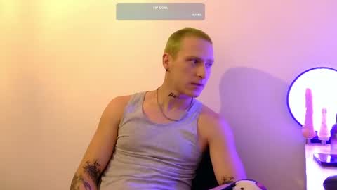 Snapshot of maximus20b chatting on June 15, 2026, 6:43 pm Maximus21 online show from June 15, 2026, 6:43 pm