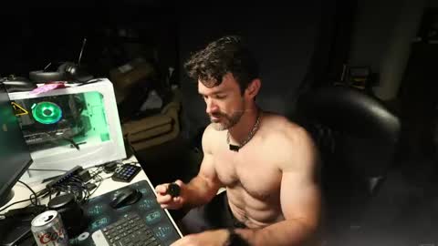 Snapshot of maximus_787 chatting on April 25, 2026, 12:46 am Maximus7871 online show from April 25, 2026, 12:46 am