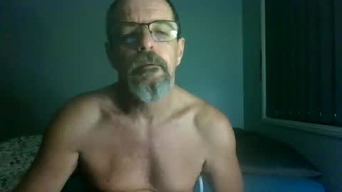Snapshot of maximus_oreally chatting on June 10, 2026, 11:46 pm Max online show from June 10, 2026, 11:46 pm