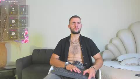 Snapshot of maximusclark1_ chatting on June 19, 2026, 12:09 pm Maximus online show from June 19, 2026, 12:09 pm