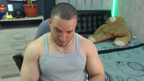 Snapshot of maximussantorini chatting on December 14, 2024, 12:22 am maximus online show from December 14, 2024, 12:22 am