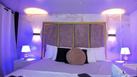 Maxi Rogers online show from March 27, 2026, 10:59 am