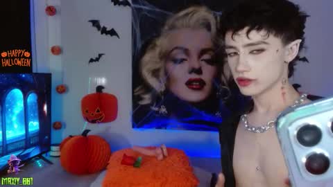 Max online show from October 5, 2025, 6:01 am